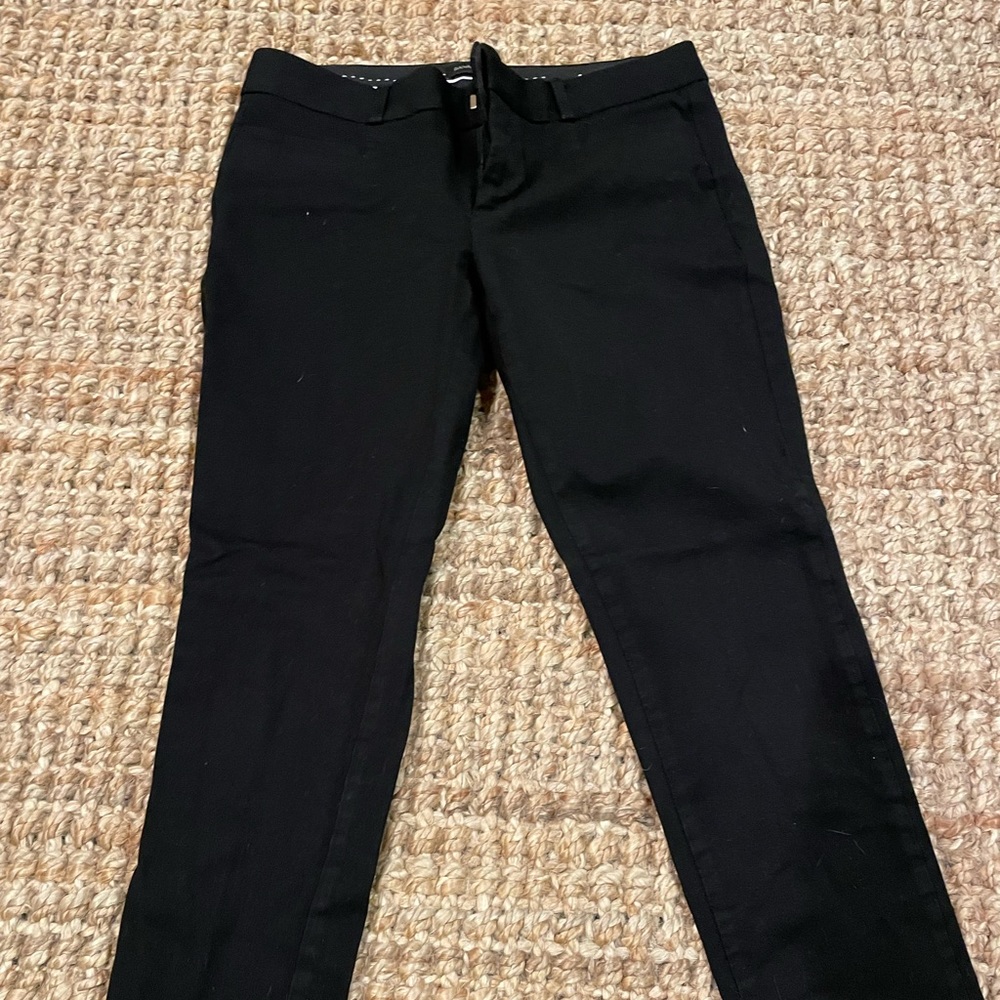 Banana Republic black Sloan rayon/cotton skinny pant, size 2.